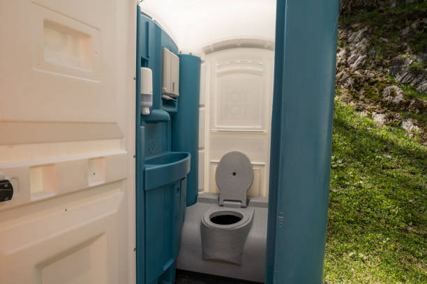 Affordable portable toilet rental in Bon Aqua Junction, TN