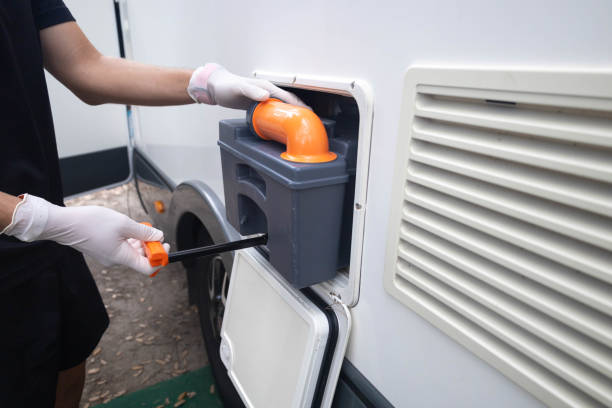 Affordable portable toilet rental in Bon Aqua Junction, TN